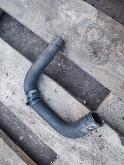 Шланг трубка води seat 1,4 1k0121063r фото №1