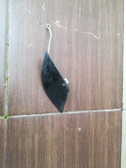 Заглушка бампера зад mercedes c клас 204 sedan 07-10 оригінальний номер фото №1