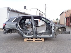 Дах кузов чверть європа оригінал audi q5 ii 80a 21r фото №1