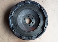 Peugeot citroen 1,6 ehdi 8v колесо маховики 0532t2 403453 фото №1