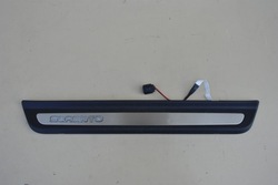 Kia sorento iii планка порога права перед led 85883-c5200 фото №1