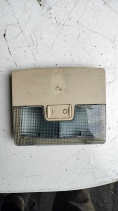 Лампа потолок audi a6 c5 4b0947105 фото №1