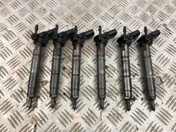 Инжектор mercedes sprinter 3.0 cdi a6420700587 фото №1