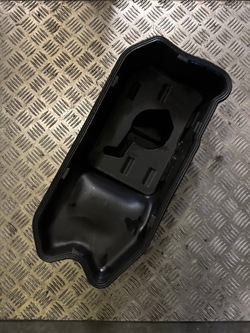 Поддон масляная iveco daily 2.3 hpi евро 4 фото №1