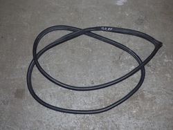 Прокладка дверь правая перед hyundai i20 ii фото №1