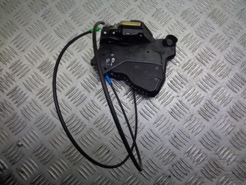 Замок двері центральний правий перед avensis t25 фото №1