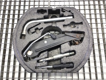 Набір інструментів seat altea хетчбек 5p0012115c підйомник фото №1