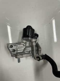 Клапан egr toyota camry corolla e21 c-hr chr rav4 ux 25620-f2020 25620f2020 фото №1