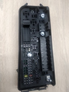 Коробка предохранителей opel vectra c signum 2.2 13144710 519067029 фото №1