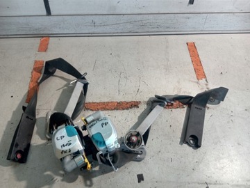 Hyundai i30 ii 3d pas лівий праві перед фото №1