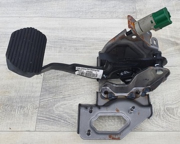 Педаль гальма peugeot 208 2008 фото №1