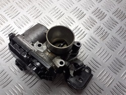 Дросельна заслінка повітря renault twingo ii 1.2 8200503217b фото №1