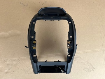 Рамка консоли средней защита mitsubishi carisma рестайлинг 1999-2004 mr381215 фото №1