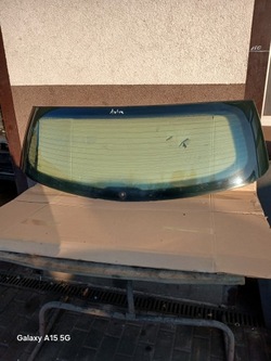 Стекло задняя w крышка багажника оригинал opel astra iii h 5 дверь фото №1