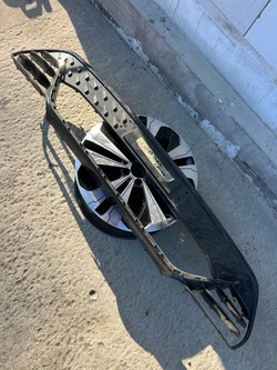 Cupra born seat решётка бампера средняя перед накладка решётка 10e805903c фото №1