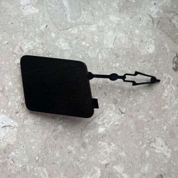 Renault master iv заглушка фаркоп перед 511803464r фото №1