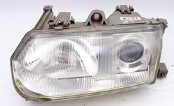 Alfa romeo 145 фара лівий фото №1