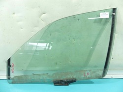 Стекло дверь перед левая audi a6 c4 96r фото №1
