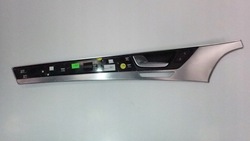 Планка ручка ліва 4h0867101 audi a8 s8 d4 4h 2011 фото №1