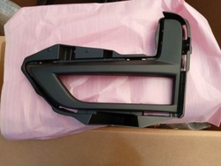 Nissan x-trail t32 рестайлинг рамка бампера накладка рамка галоген левая оригинал. фото №1