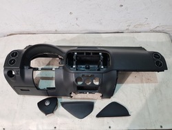 Панель раздаточная капот подушки golf v plus eur фото №1