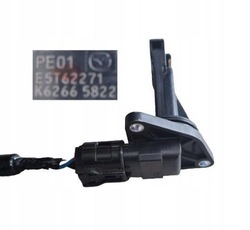 Расходомер mazda cx3 cx5 3 6 pe01 e5t62271 фото №1