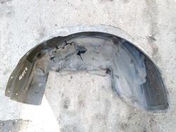 Підкрилок праві зад bmw e60 7061246 фото №1