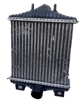 Range rover интеркулер cpla-9l440-ac фото №1