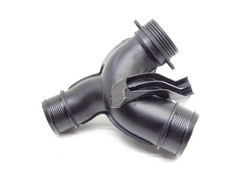 Труба тройник інтеркулер audi q7 4l 3.0 tdi 4l0145795 фото №1