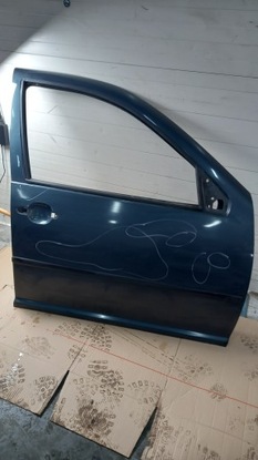 Дверь правые перед vw golf iv 01r 5дверь фото №1