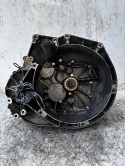 Коробка передач коробки передач av6r-7002-kj ford focus / c-max 1.6 tdci фото №1