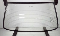 Стекло задняя peugeot 405 sedan 87-95 оригинал 1992r фото №1