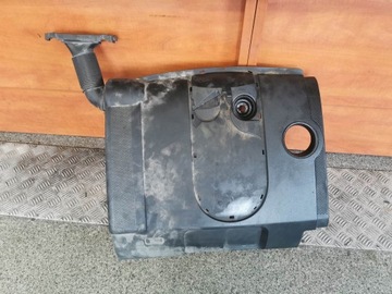 Защита двигателя vw golf v оригинальный номер 1.6 fsi 03c129607n фото №1