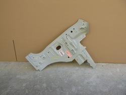 Suzuki vitara 3 iii 2015 15- стойка внутренний фото №1