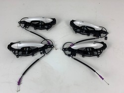 Insignia b ручка дверь правые зад keyless z42c фото №1