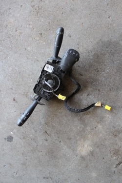 Dacia sandero i перемикачі комбіновані стрічка фото №1