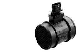 Bosch витратомір alfa romeo 159 1.9 jtdm 8v 9 фото №1