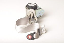 Nissan leaf i ze0 pas безопасности левый зад фото №1