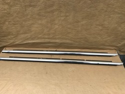 Планка накладка скла audi s8 a8 d3 4e0853283d фото №1