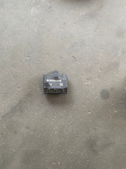 Audi a8 d5 модуль блок управления дверь 4m1959955j фото №1