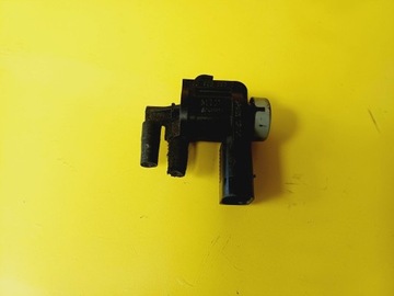 Клапан вакуум audi a4 b5 1j0906283c nr800 фото №1