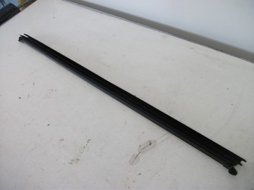 Планка накладка лівий перед внутрішня vw t-roc фото №1