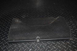 Захист вентилятор повітропровід audi a8 d2 4d0819408 фото №1