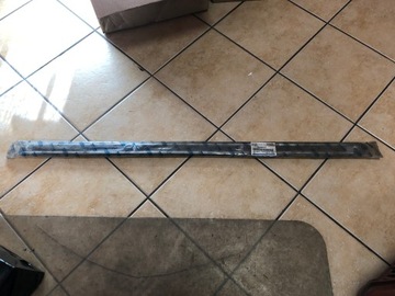 Daewoo 96205721 правая планка дверь фото №1