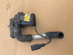 Додатковий насос помпа води audi q7 3.0 tdi 7l0965561h фото №1