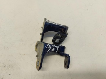 Tesla модель y 2024r, петля двері лівий перед верх dół фото №1