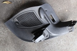 Peugeot 207cc cabrio боковина багажника лівий зад задній фото №1