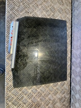 Стекло боковая правые зад chr фото №1