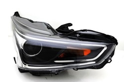 Toyota aygo od 2018- фара праві новий фото №1