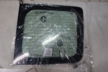 Скло права зад w двері renault trafic ii 2 01-14 фото №1